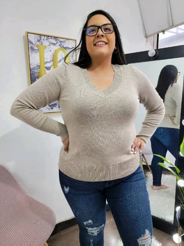 SUETER MANGA LARGA CUELLO V - Imagen 2