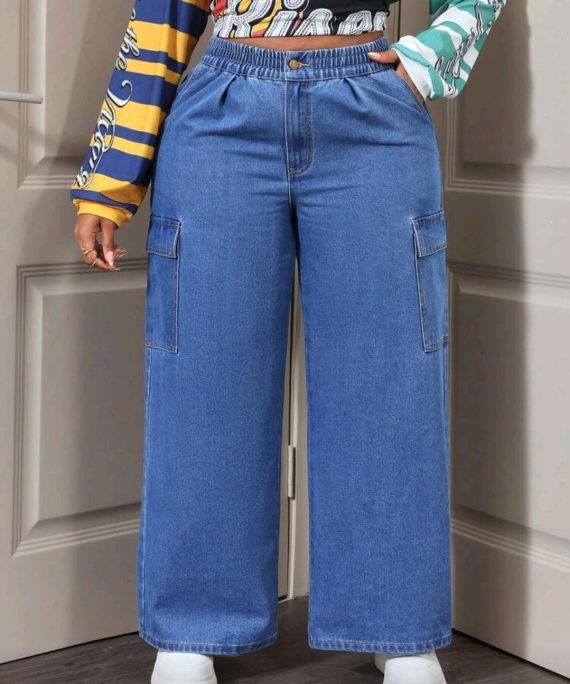 JEANS CARGO BOTA ANCHA BOLSILLOS LATERALES