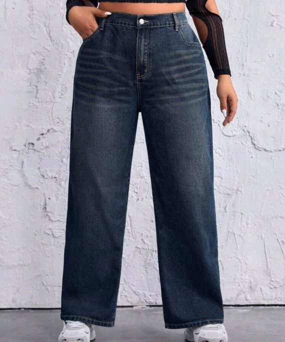 JEANS BOTA RECTA CON ARRUCHE