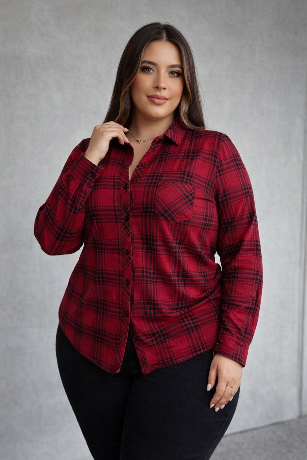 BLUSA DE CUADROS DE LÍNEAS