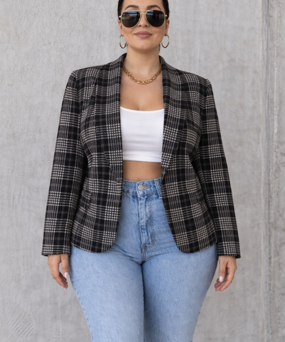 BLAZER CON ESTAMPADO NEGRO Y GRIS