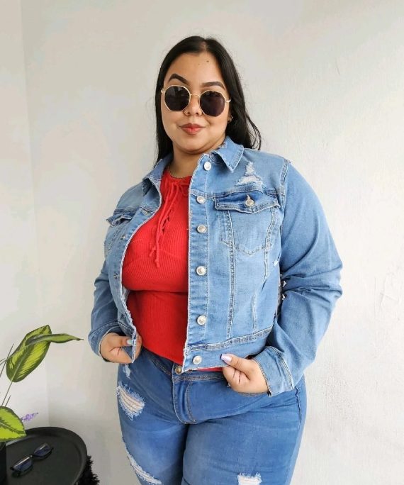 CHAQUETA RIPPED MANGA LARGA