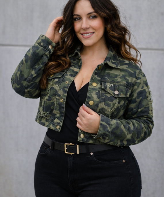 CHAQUETA DENIM CAMUFLAJE ESTILO CROP