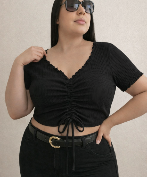 CROP TOP CON ARRUCHE