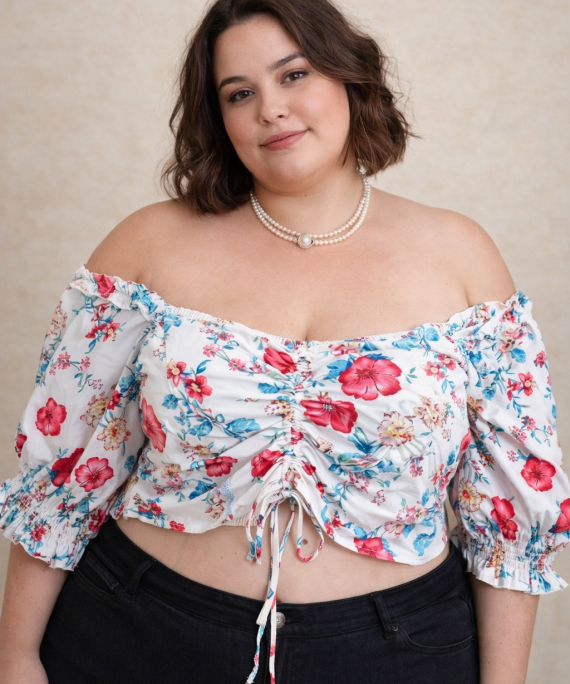 BLUSA CORTA FLORAL CON CORDON