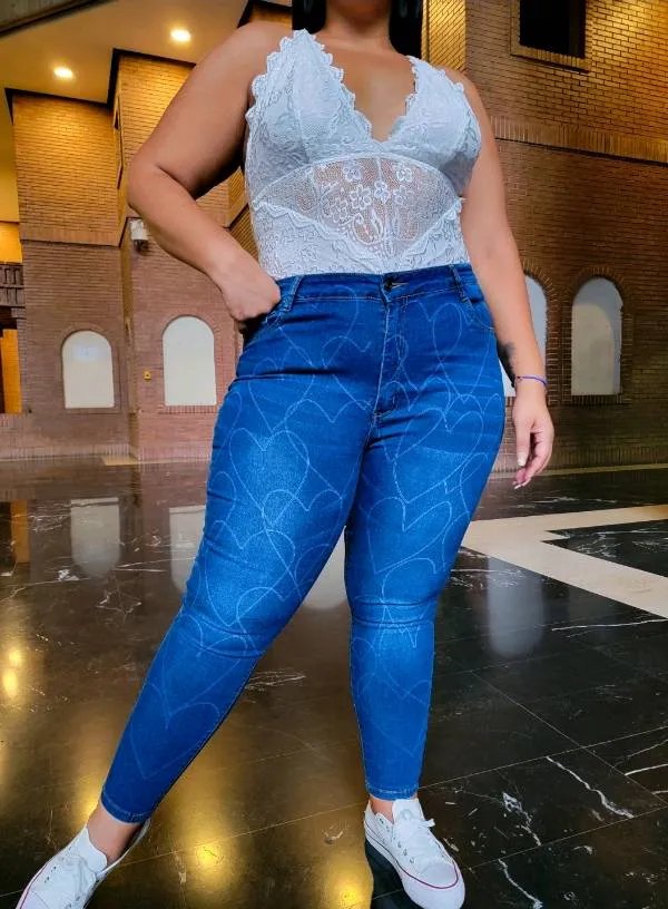 JEANS SKINNY ESTAMPADO CORAZON